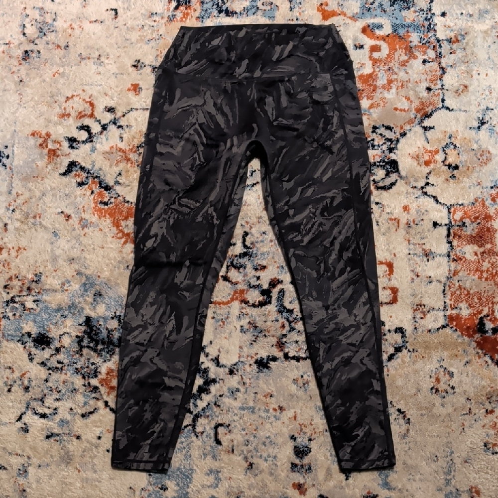 Women's Printed High-Waist Leggings - Black Camo